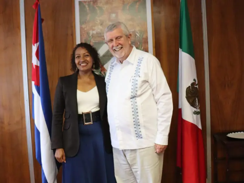 Reunión con el Excmo. Sr. Marcos Rodríguez Costa,