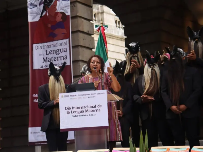 Rosy Castro promueve protección de lenguas indígenas en evento de la SEP